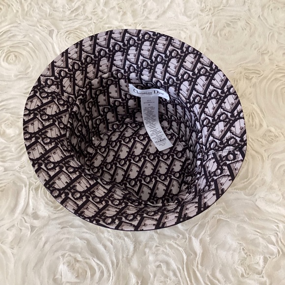 Dior Hat - Picture 5 of 7